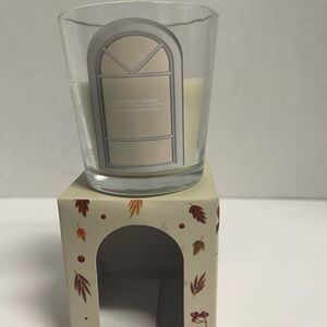 Harvest Apple Scented Candle - Cream